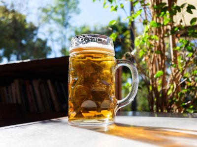 Waarom alcohol je herstel meer sloopt dan je denkt